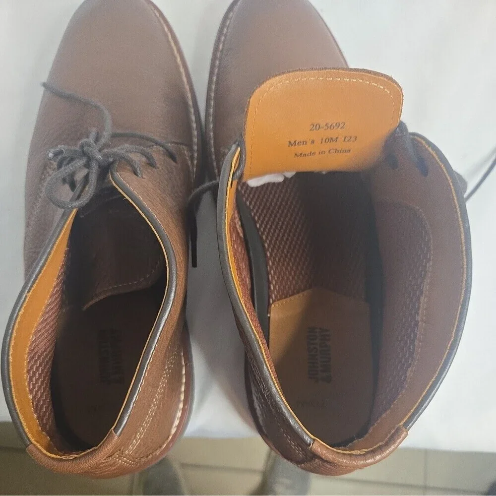 Johnston & Murphy Men's Upton Chukka Boots Dark Tan size 10M